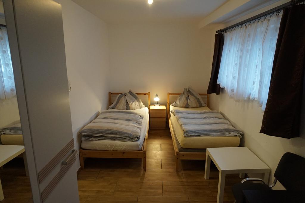 Apartment Zirkusstrasse Леобен Экстерьер фото